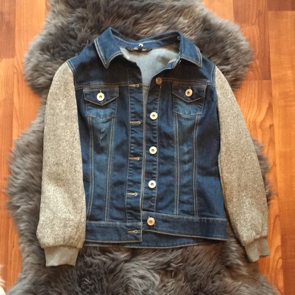 Denim jacket - Picture 1 of 1